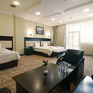 4* Hotel New